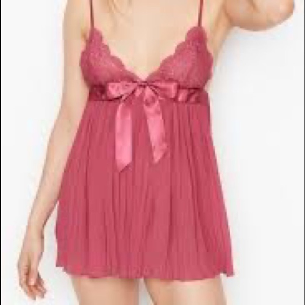 Victoria’s Secret Pleated Babydoll and Matching Thong
